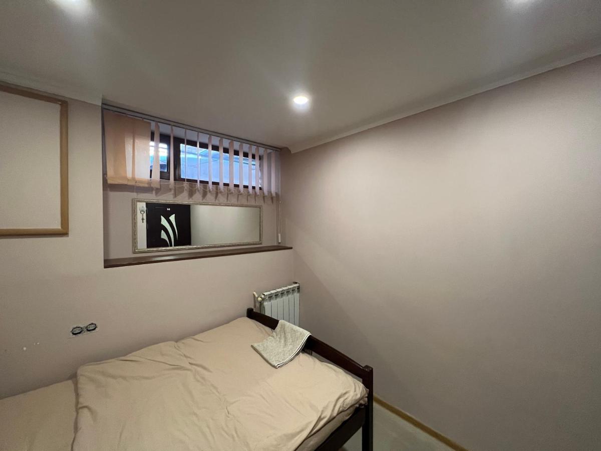 N1 Guest Hause Hotel Erevan Exterior foto