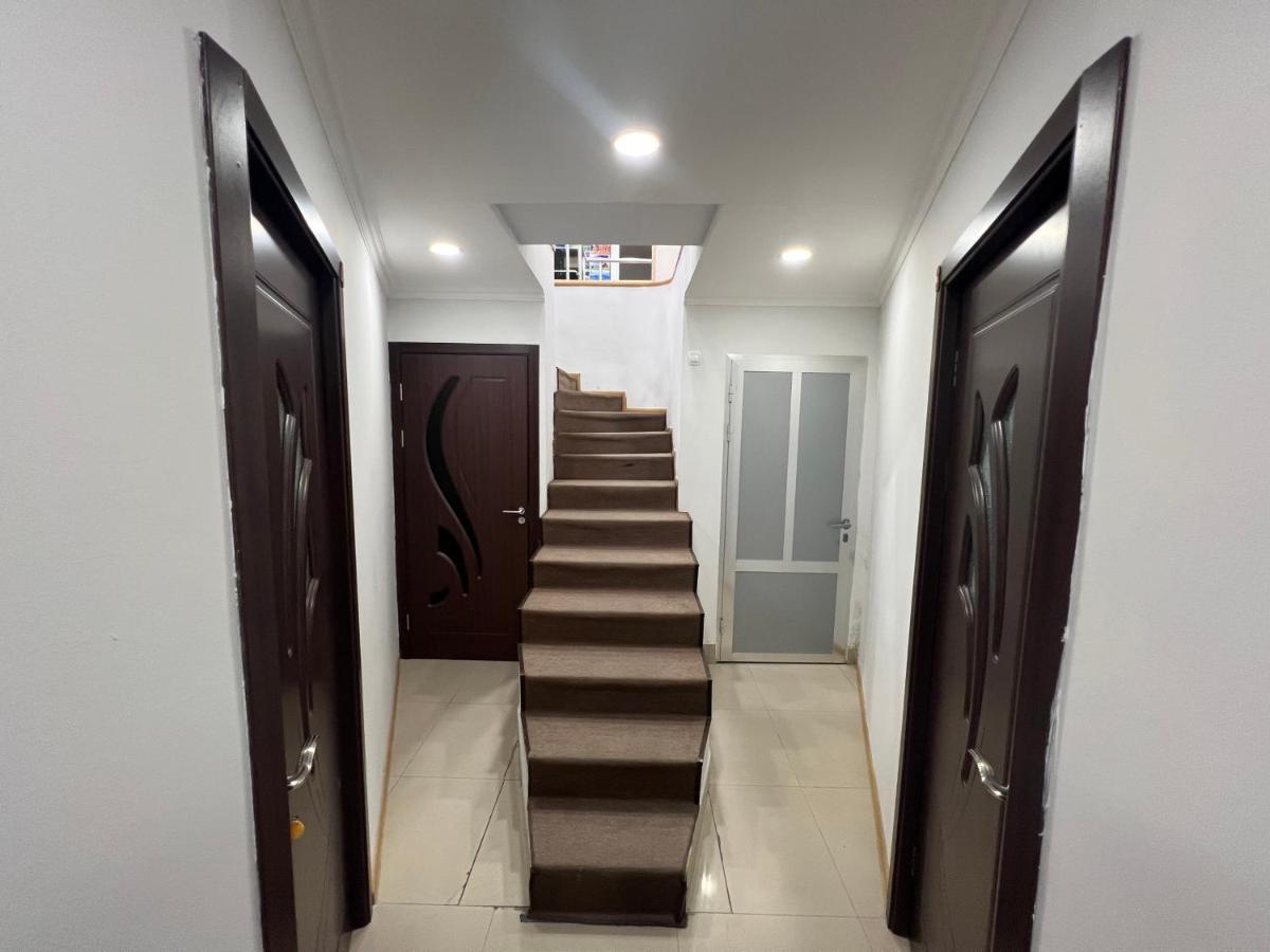 N1 Guest Hause Hotel Erevan Exterior foto