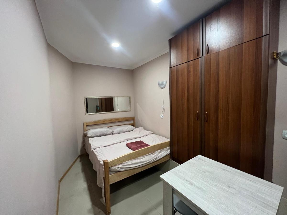 N1 Guest Hause Hotel Erevan Exterior foto